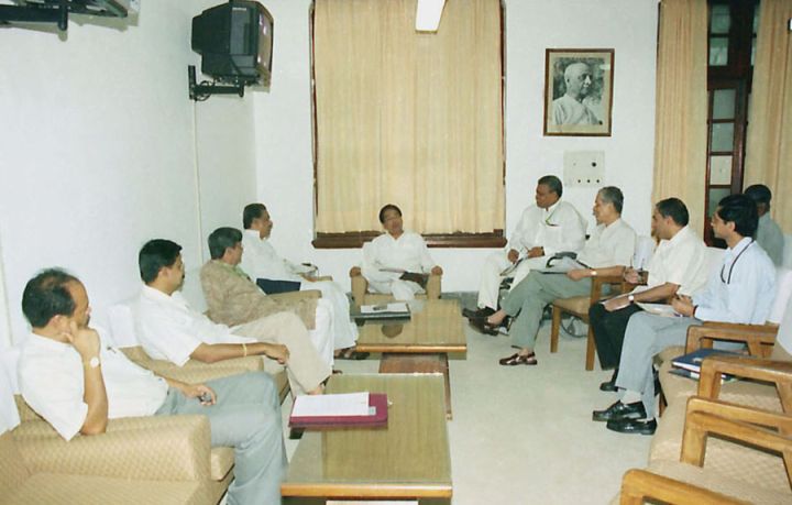 Odisha Law and Order Criticized by BJD Amidst Firing Incidents