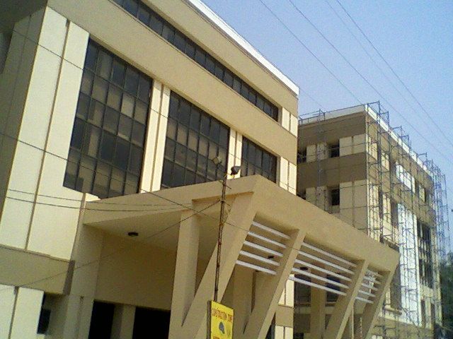 AGMC Teachers Demand Service Reforms, Pay Revision, End Private Practice