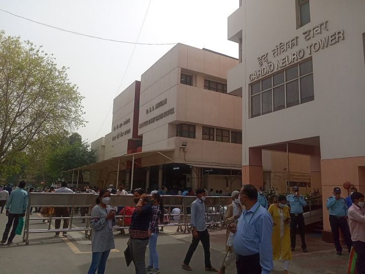 AIIMS Staff Accused of Negligence in Elderly Patient's Care