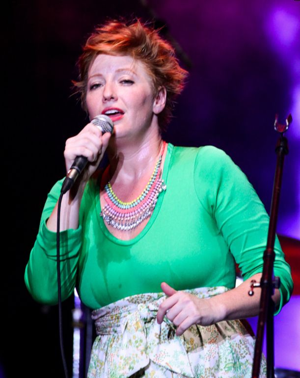 Leigh Nash's Birthday: Celebrating the Folk-Pop Hit 'Kiss Me'