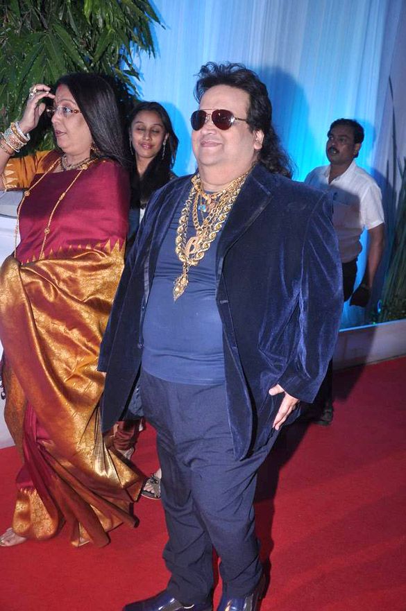 Bollywood's Most Liked Wedding Photos Celebrated on Social Media Day