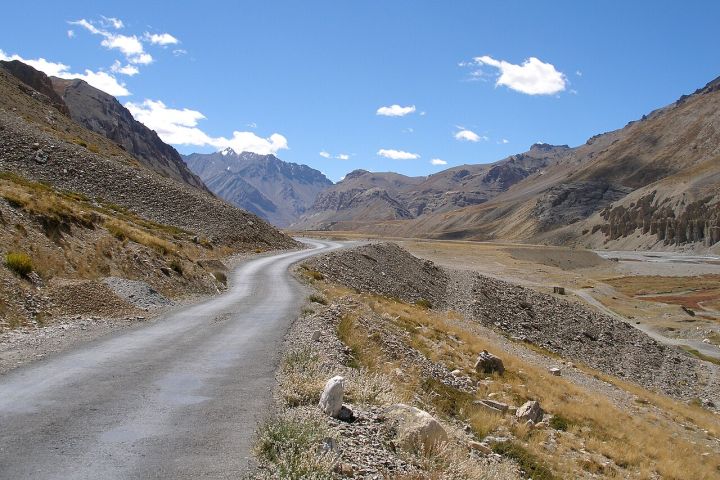 Flash Floods Block Manali-Leh Highway, Isolate Himachal Villages