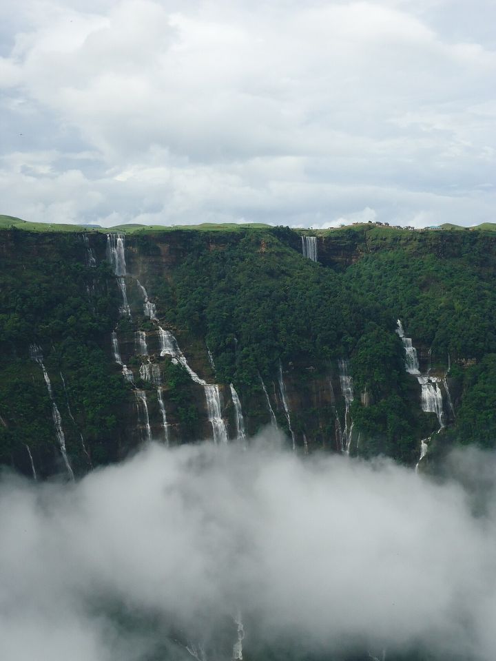 Monsoon Travel to Meghalaya: 5 Essential Tips Revealed