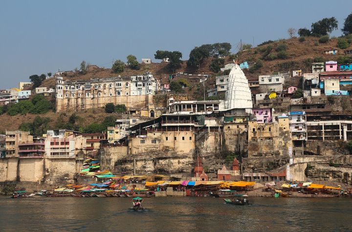 Irregularities Found in Temple Donations