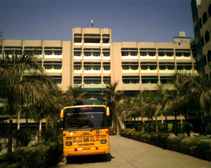 Maharashtra Introduces Live Tracking, CCTV, and Fare Caps on School Buses