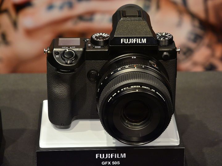 Fujifilm Unveils GFX Eterna 55 Roadmap: Auto ND and LANC Head Set for Early 2025