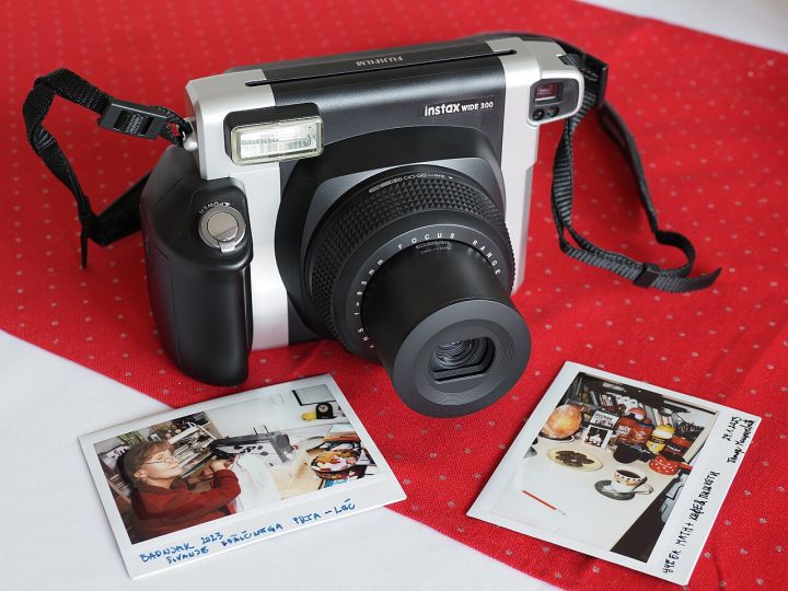 MensXP Reviews Fujifilm Instax Mini Evo Cinema: A Blend of Nostalgia and Innovation