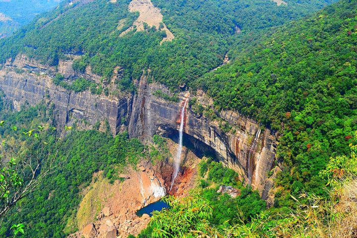 Meghalaya Cooks Demand Rs 9,000 Honorarium, Threaten to Halt PM Poshan