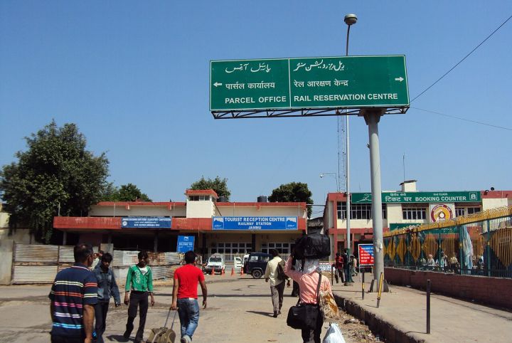 Foreign Tourist Arrivals in J&K Rise as Middle East Conflict Wanes