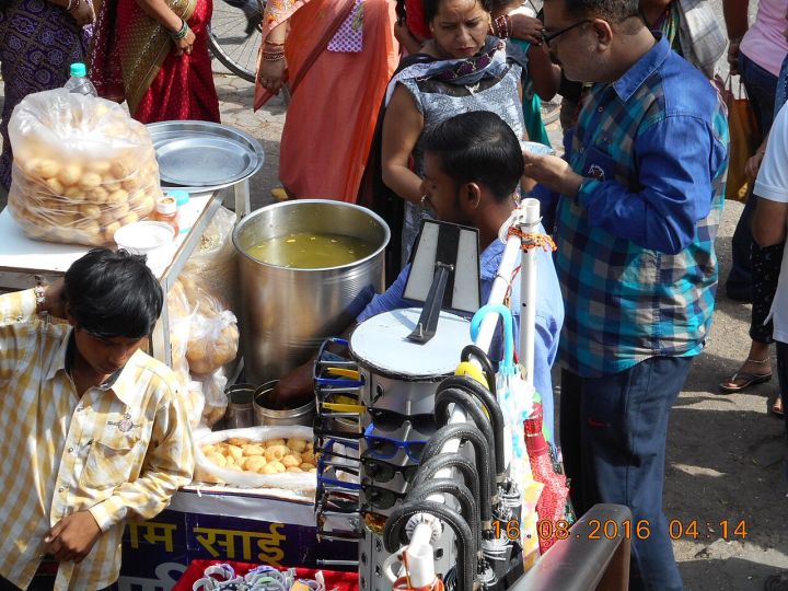 Maharashtra FDA Suspends Licences of 3 Mumbai Restaurants Over Hygiene Violations