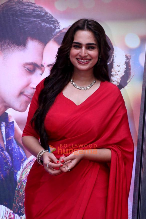 Sargun Mehta Praises Ravie Dubey's Lakshman Role