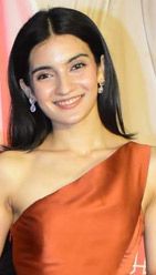 Pratibha Ranta Turns to 'Fleabag' and Cats to Weather Life's Toughest Days