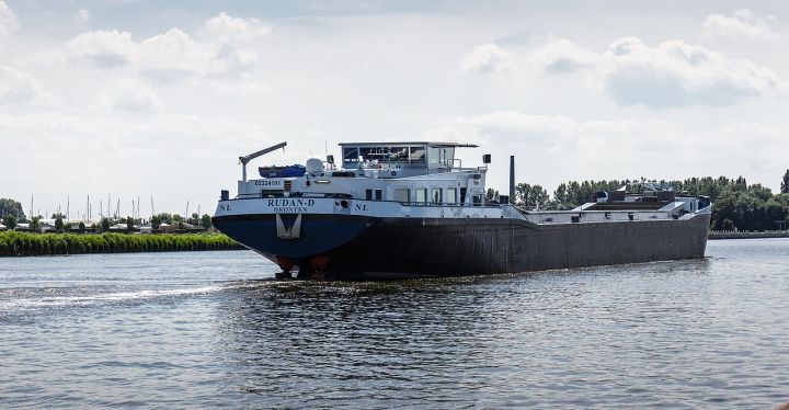 Bangladeshi sailor among 22 missing as cargo ship sinks off India's coast