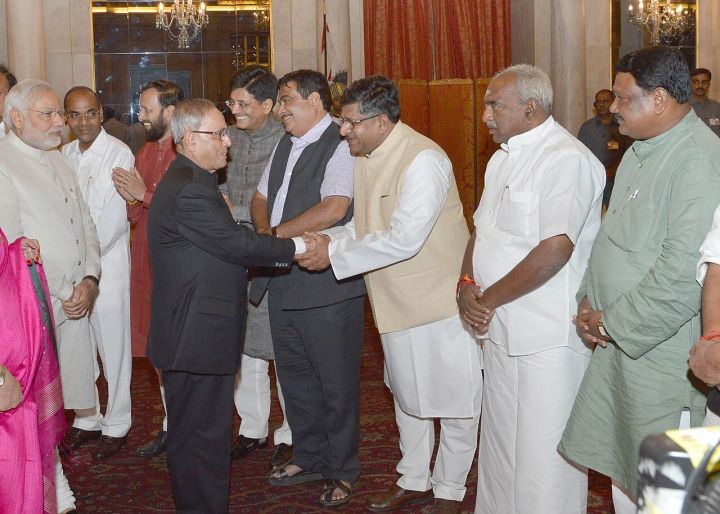 Scindia Meets Vaishnaw