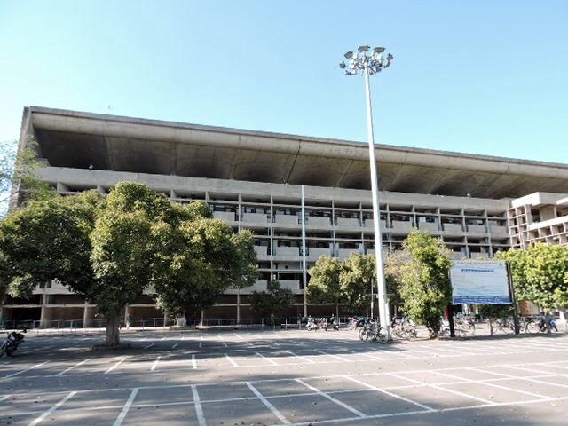 Punjab High Court Halts State Advertising Until DA Paid to Employees