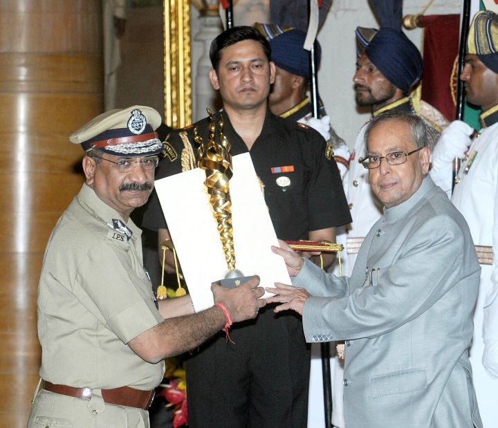 Haryana Police Arrest 900 Criminals in Operation Trackdown