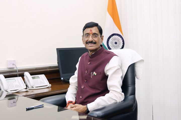 Defence Ministry Officer Commits Suicide in Delhi, Officials Confirm