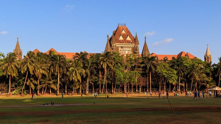 Maharashtra FDA to Pay ₹5 Lakh After Bombay HC Orders Licence Suspension