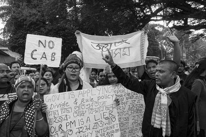 Assam Cab Operators End Blockade After Meghalaya Guarantees Vehicle Safety