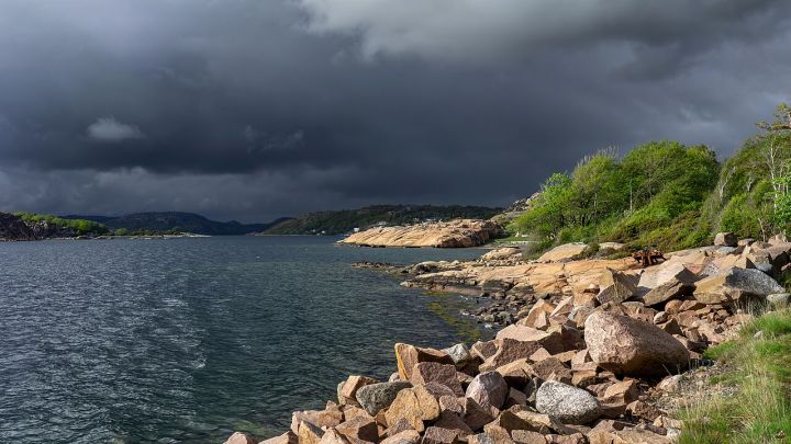 Three-Day Rainfall Alert Issued for Andhra Pradesh and Telangana