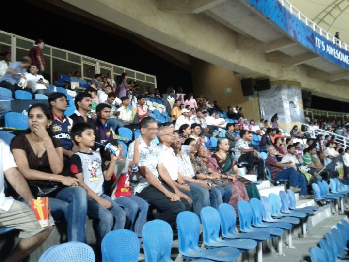 KKR to Bowl First Against Delhi in IPL Clash