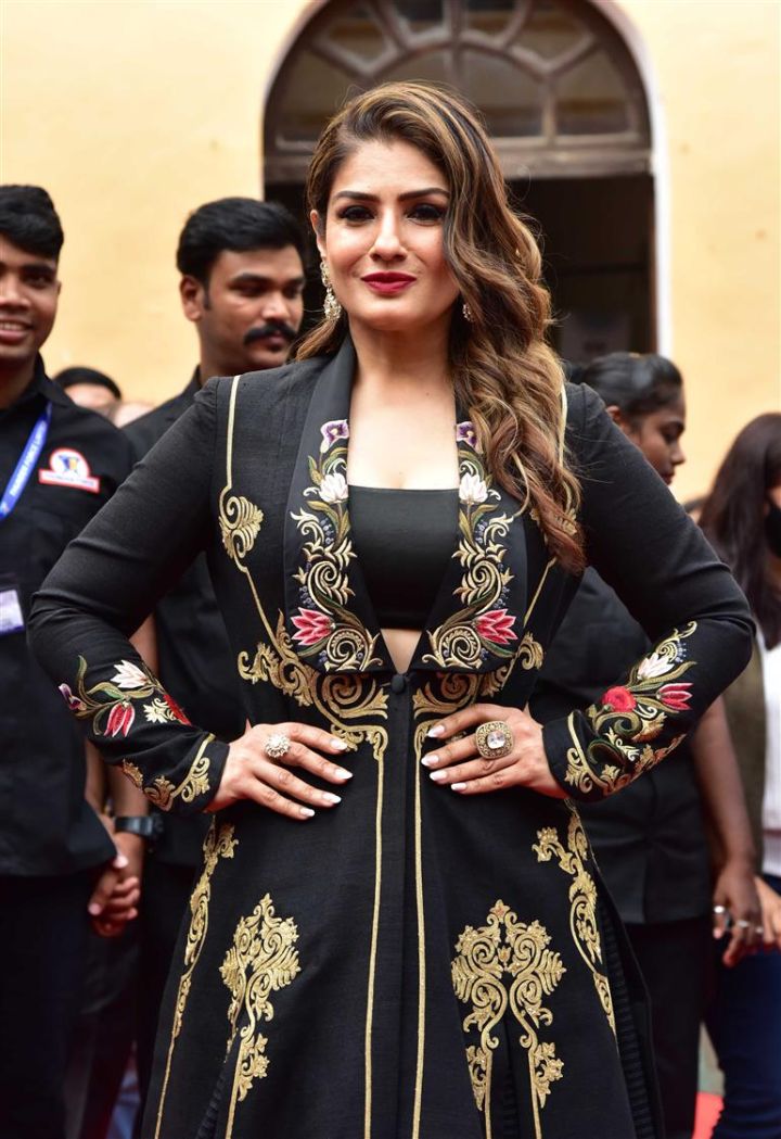 Raveena Tandon Escapes Dog Bite After Near-Encounter With 'Ohh My Dog' Star
