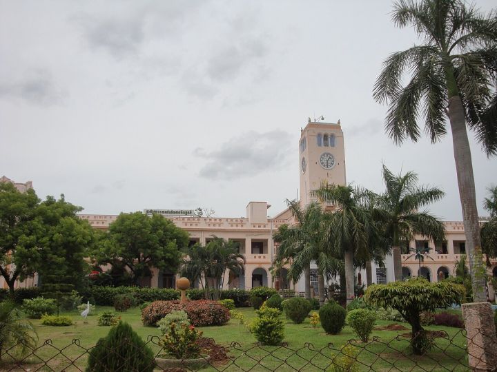 Annamalai Criticizes Gujarat-Centric Development Model for AI, Chips, CWG