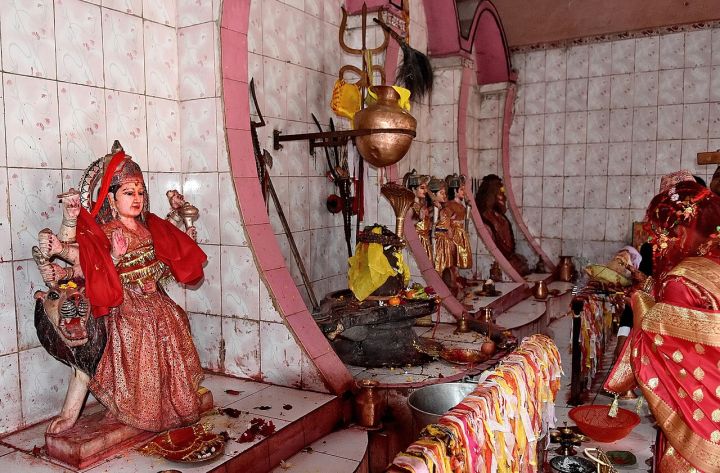 Ujjain: 1.1M Shivalingas Made