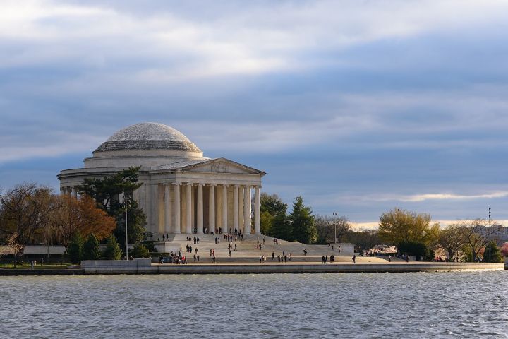 Washington Imposes Conditions on India's Strategic Autonomy
