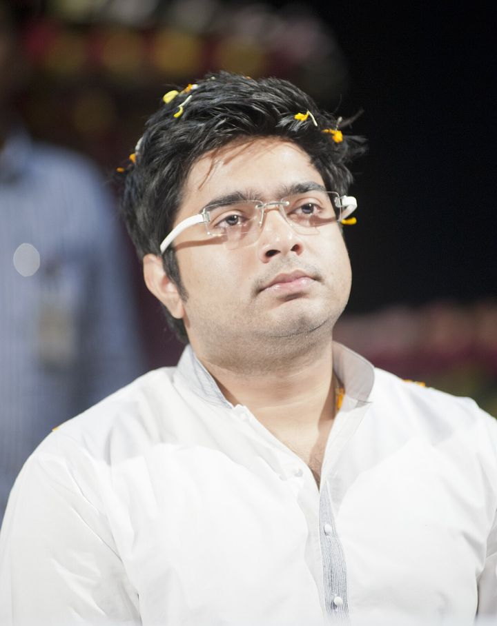 Abhishek Banerjee Embraces Dogs as Integral Part of Society