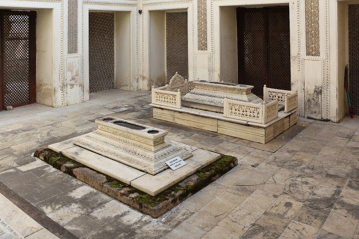 Cabinet to Extend Ladli Behna, Ladli Laxmi Schemes for Five Years