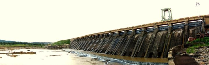 Hirakud Dam Opens Two Additional Gates to Release Excess Water into Mahanadi