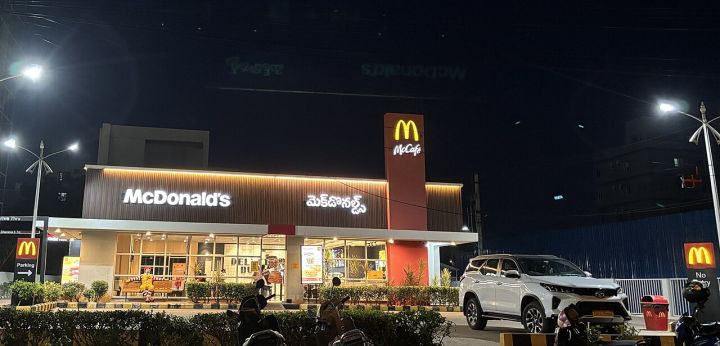 Rats Spotted in McDonald's Dining Area in Gujarat, Outlet Fined ₹3,000