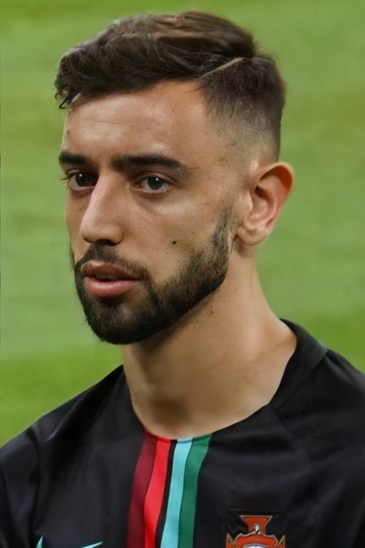 Bruno Fernandes Criticises Manchester United Culture in Follow‑up Interview After Como Exit