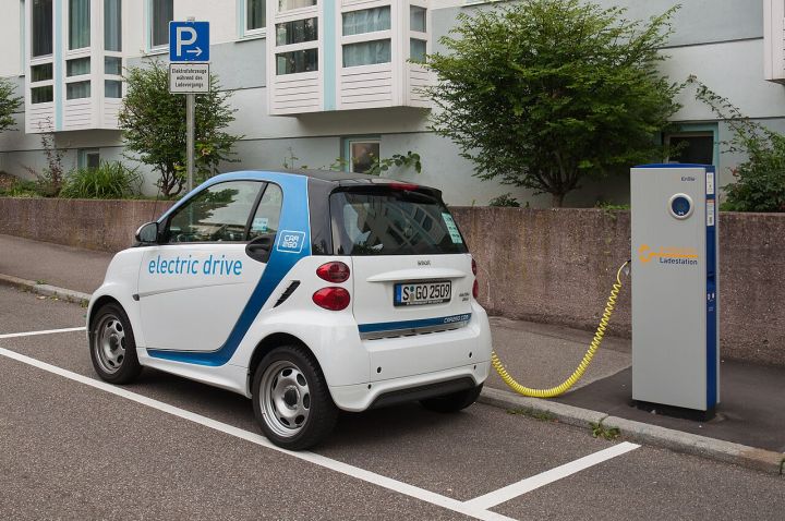 Bihar to Expand EV Fast-Charging Network with New Stations in Purnia and Patna Government Complexes
