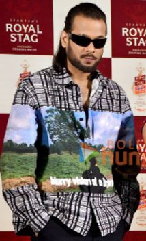 Ikka Releases Fresh Punjabi Hit 'Dope Ladka' Music Video