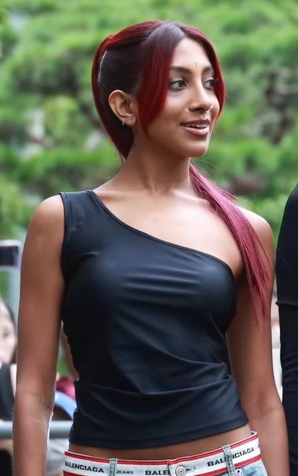 KATSEYE's Lara Raj Shares Fangirl Moment with Shreya Ghoshal at LA Event