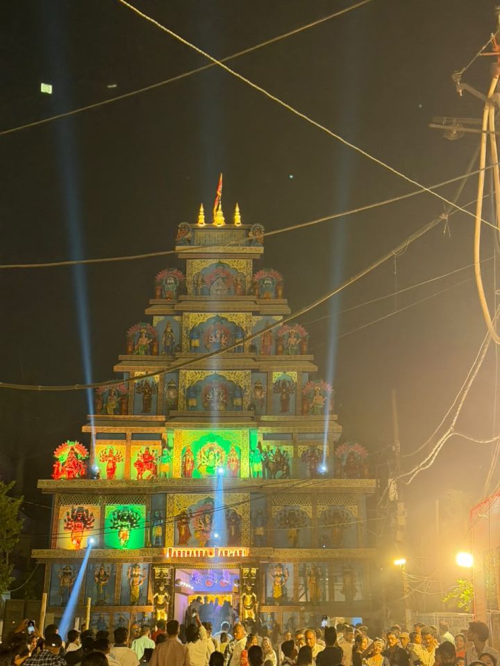 Darbhanga Officer Accused of Assaulting Shopkeepers During Durga Puja Fair