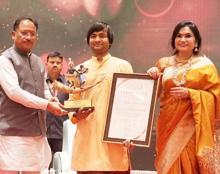 Dhurandhar Director’s Next Project Remains Unclear, Says Tupaki English