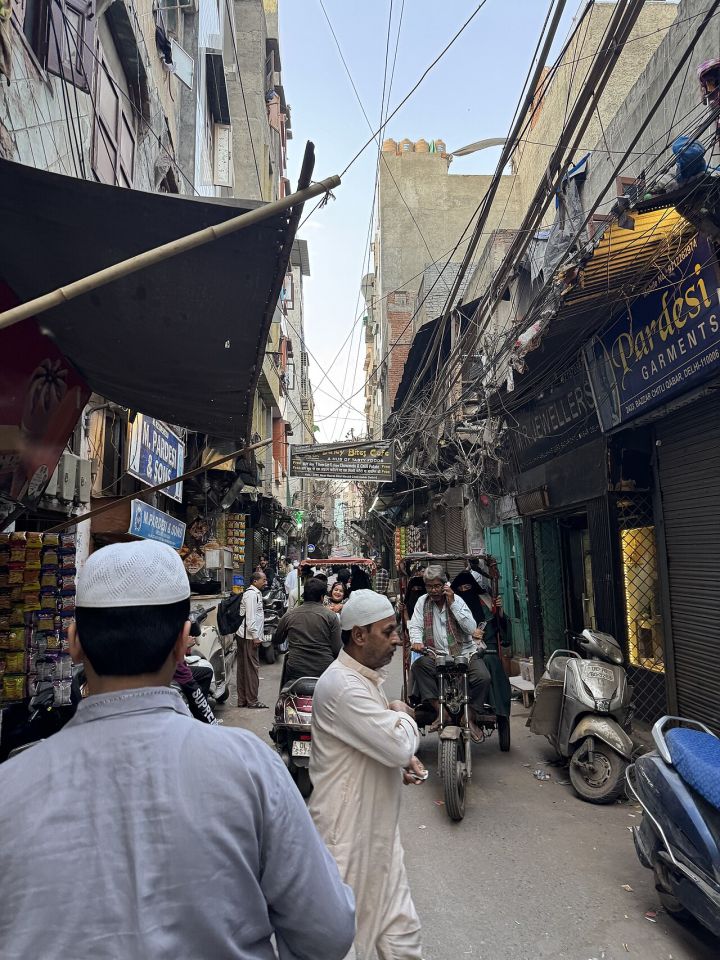 Fire Breaks Out at Storage House in Chandni Chowk Electronic Market, Patna
