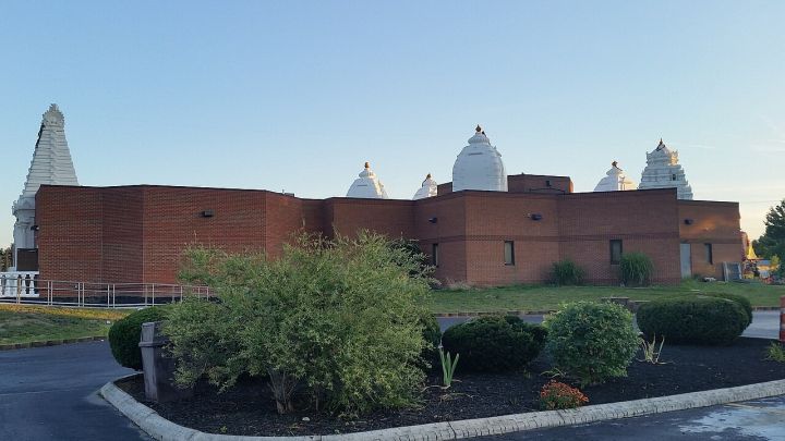 Hindu Temple in Ohio Vandalized Ahead of Navratri, FBI Issues Alert