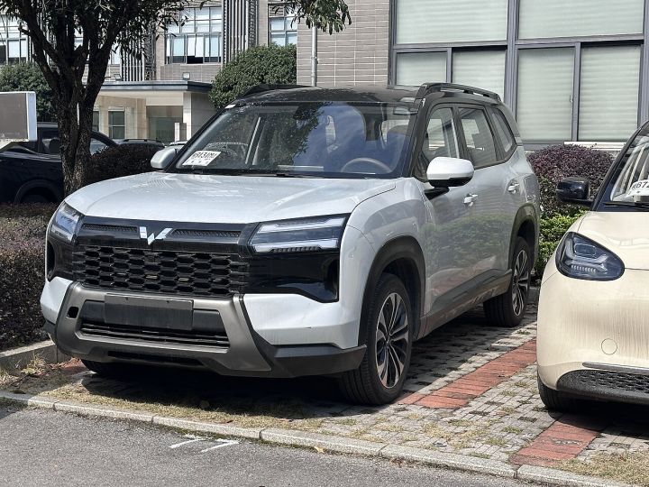 MG’s Hector Tomahawk SUV arrives in Imphal