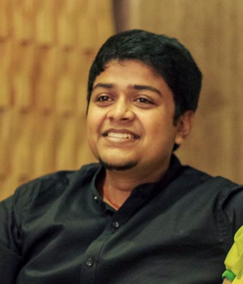 Official Trailer of 'Vidiyum Kaathiru' Unveiled by The Times of India