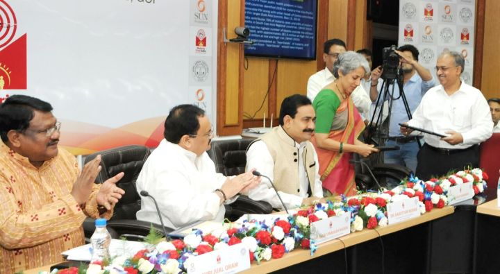 CDSCO Orders Sun Pharma to Stop Eye-Care Drug Production Over Quality Lapses