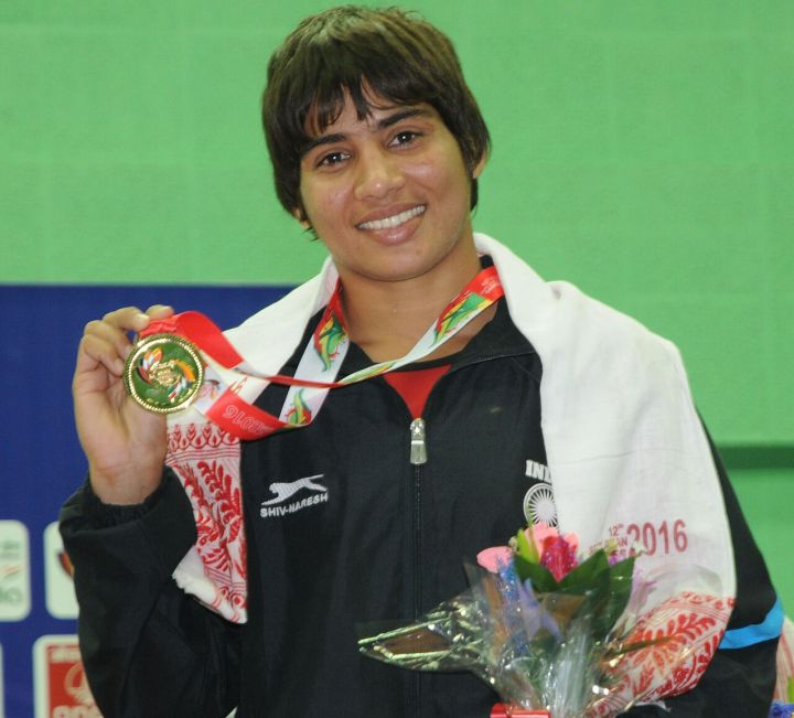Manisha Bhanwala Beats Abigail Nette to Claim 59kg World Weightlifting Gold