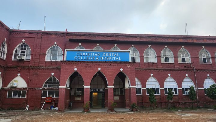 Ludhiana College Hosts Breast Cancer Awareness Session for Female Students