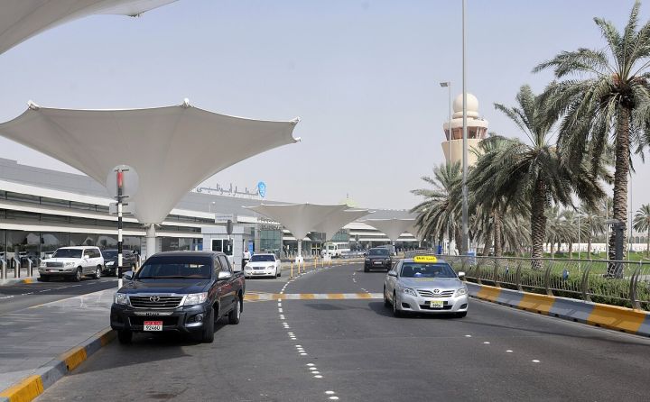 Abu Dhabi Gen Z Embraces Film Photography Trend