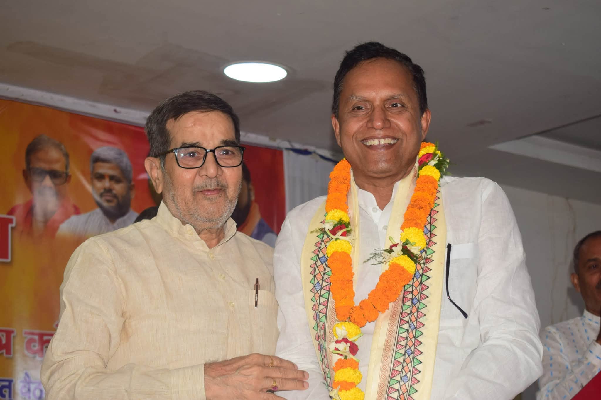 कोशी स्नातक निर्वाचन क्षेत्र चुनाव की तैयारियों पर भागलपुर में हुई चर्चा, एमएलसी और विधायक रहे मौजूद
