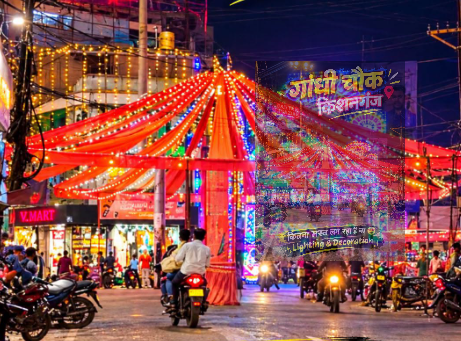 गांधी चौक रंग-बिरंगी रोशनी और शानदार सजावट से जगमगाया
